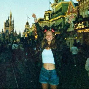 Meet your Posher, Ella